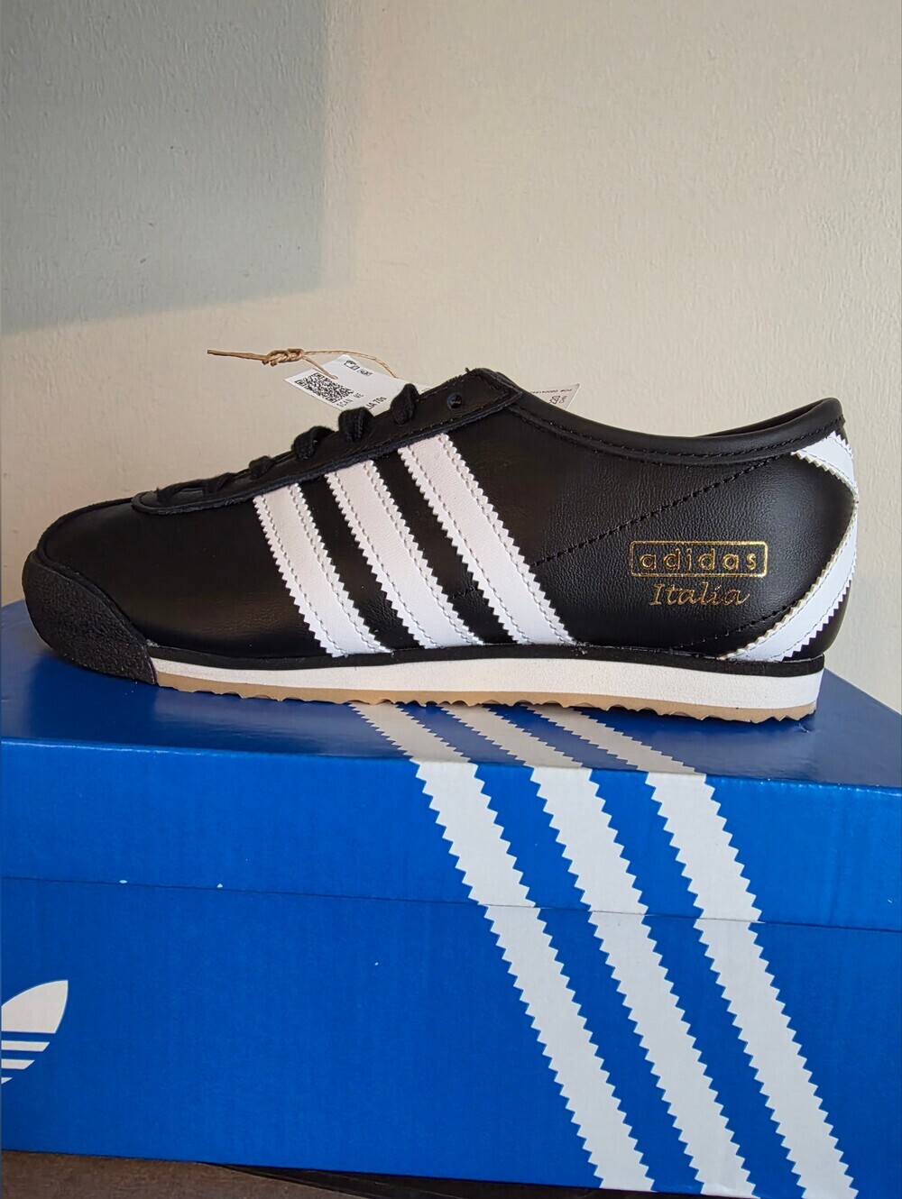 Adidas Italia 70s Youth / Men Size 4 Women Size 5 new with box